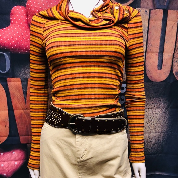 OLD NAVY CUTOUT BELT - Picture 14 of 16